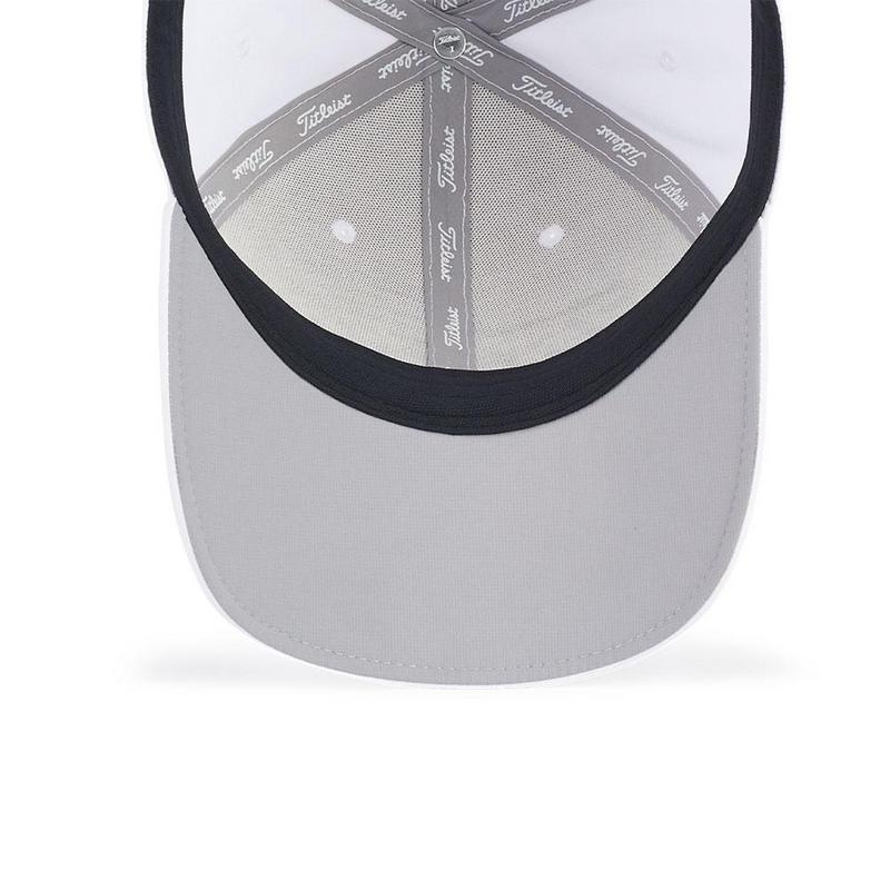 Titleist Players Performance Ball Marker Cap - White/Black - main image