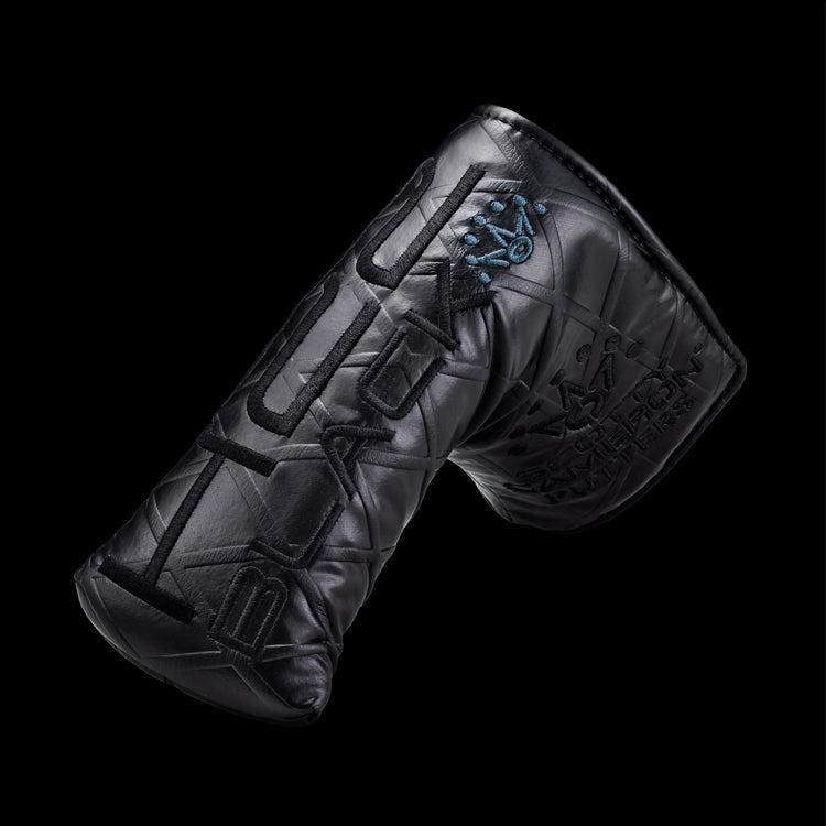 Titleist Scotty Cameron Limited EditionHoliday H22 Golf Putter Headcover Main | Clickgolf.co.uk - main image