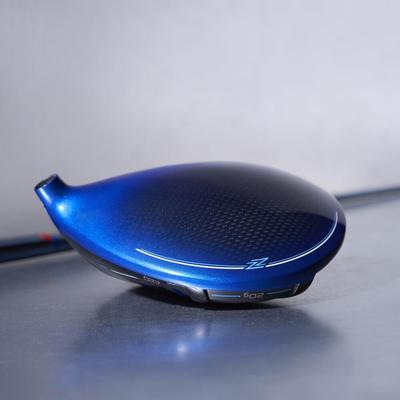 Mizuno ST-Z 220 Tour Blue Limited Edition Golf Driver Lifestyle 6 Thumbnail | Clickgolf.co.uk